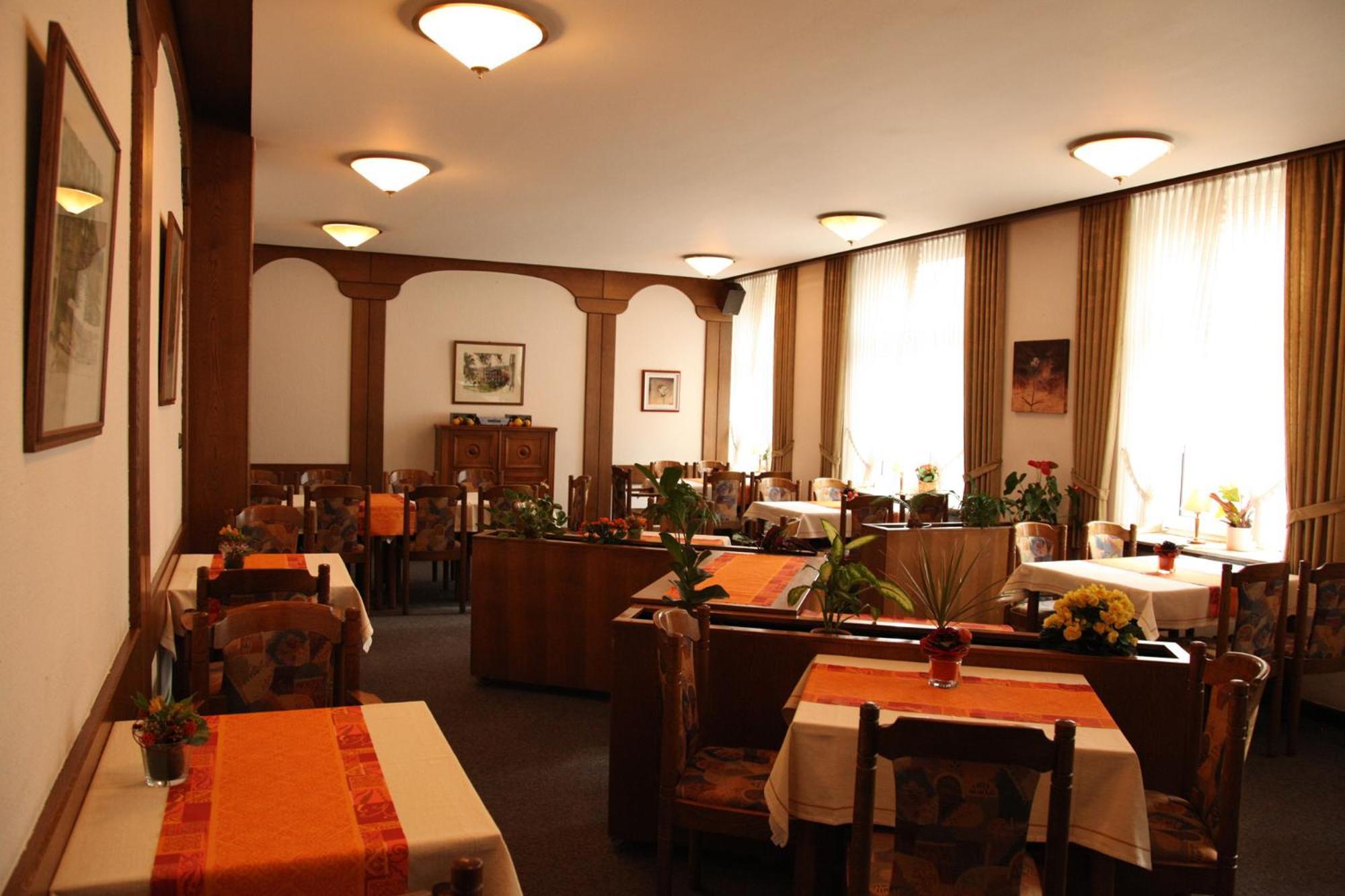 Ackfeld Hotel-Restaurant Bueren  Dış mekan fotoğraf