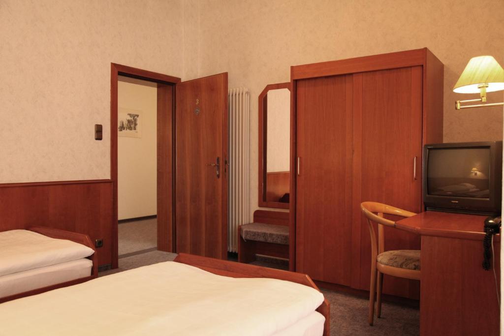 Ackfeld Hotel-Restaurant Bueren  Oda fotoğraf